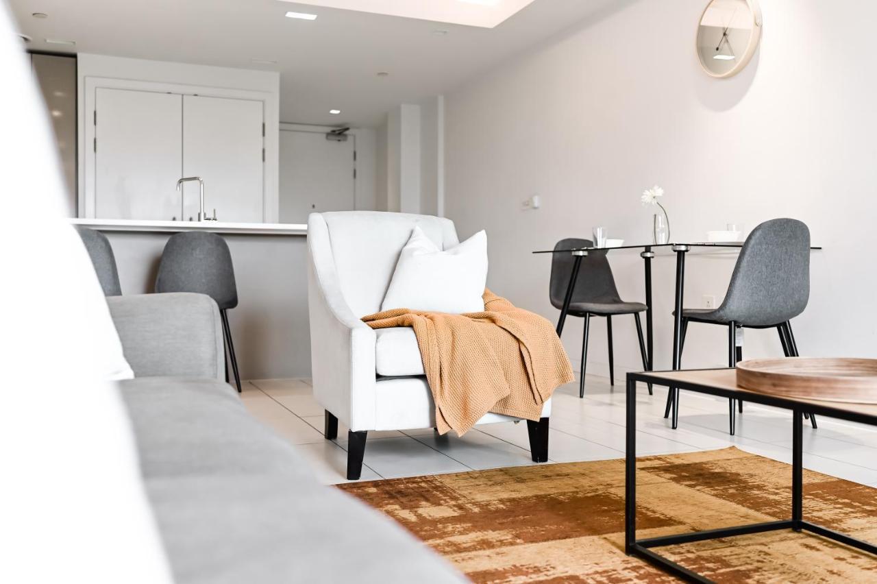 Khayat Homes - The Curve - One Bed Londra Exterior foto